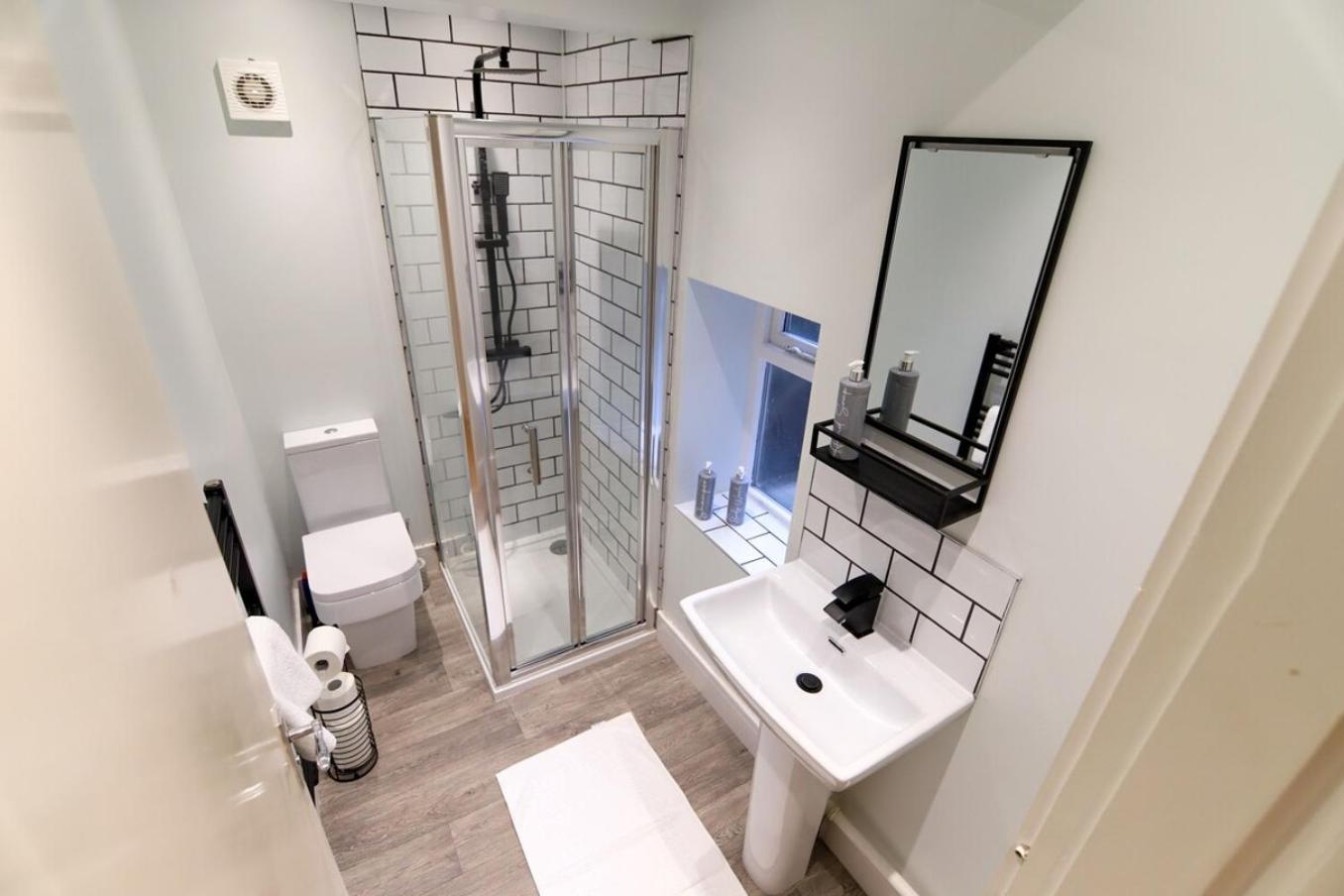 New- Modern 2Br Apt Wifi Sleep5 City Centre Sheffield Zewnętrze zdjęcie