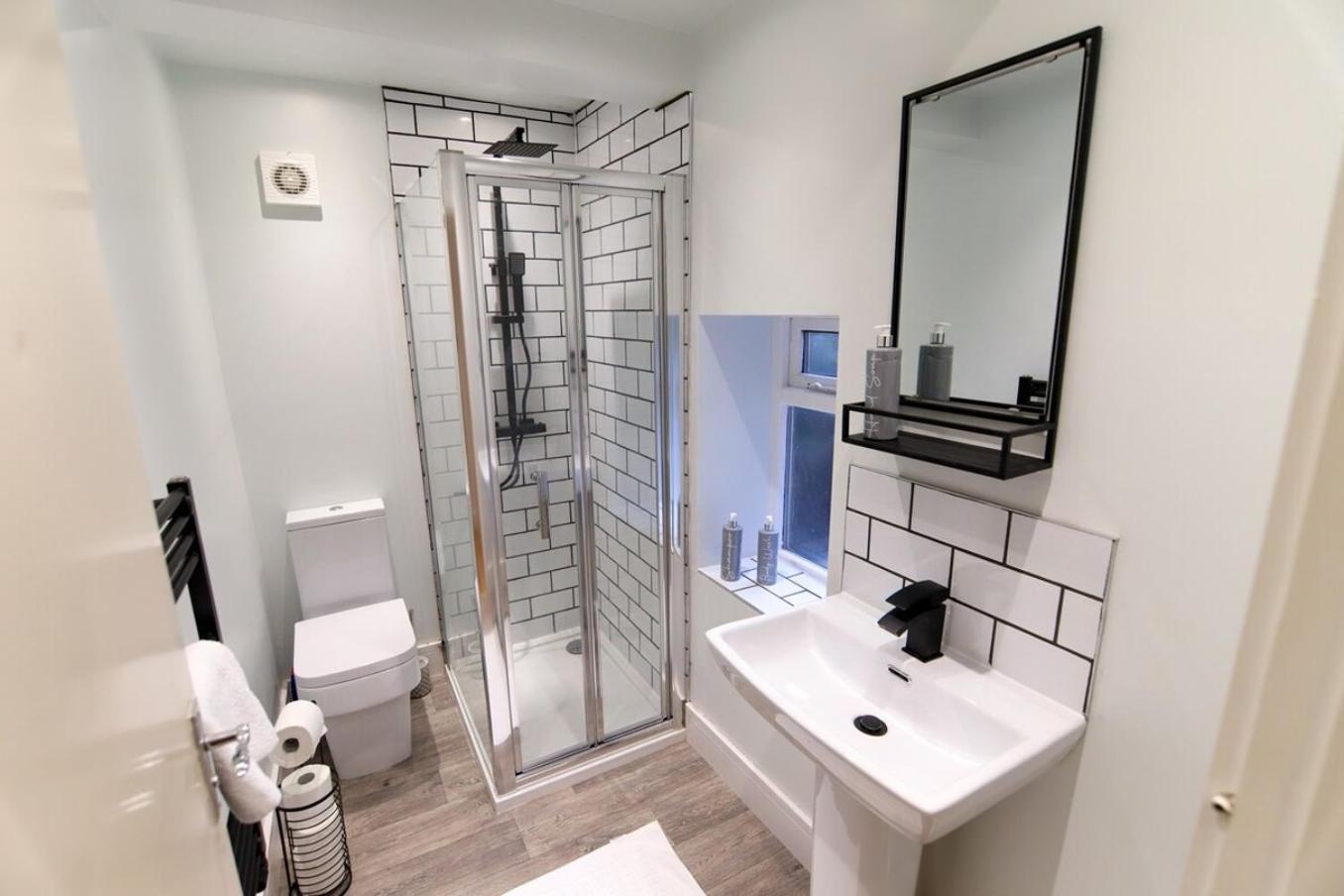 New- Modern 2Br Apt Wifi Sleep5 City Centre Sheffield Zewnętrze zdjęcie